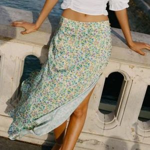 ZARA silky floral midi skirt w/side slit & buttons